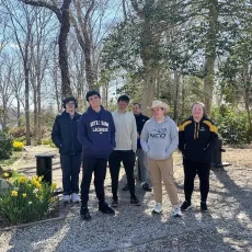 At GROW, learning goes far beyond the classroom... in this case, all the way to Spohr Gardens in Falmouth! 

Our Travel Training group headed to the gardens for hands-on learning, getting outside to enjoy fresh air, beautiful blooms, and unique garden features (including antique anchors and millstones dating back to 1825!). #riverviewschool #handsonlearning #spohrgardens