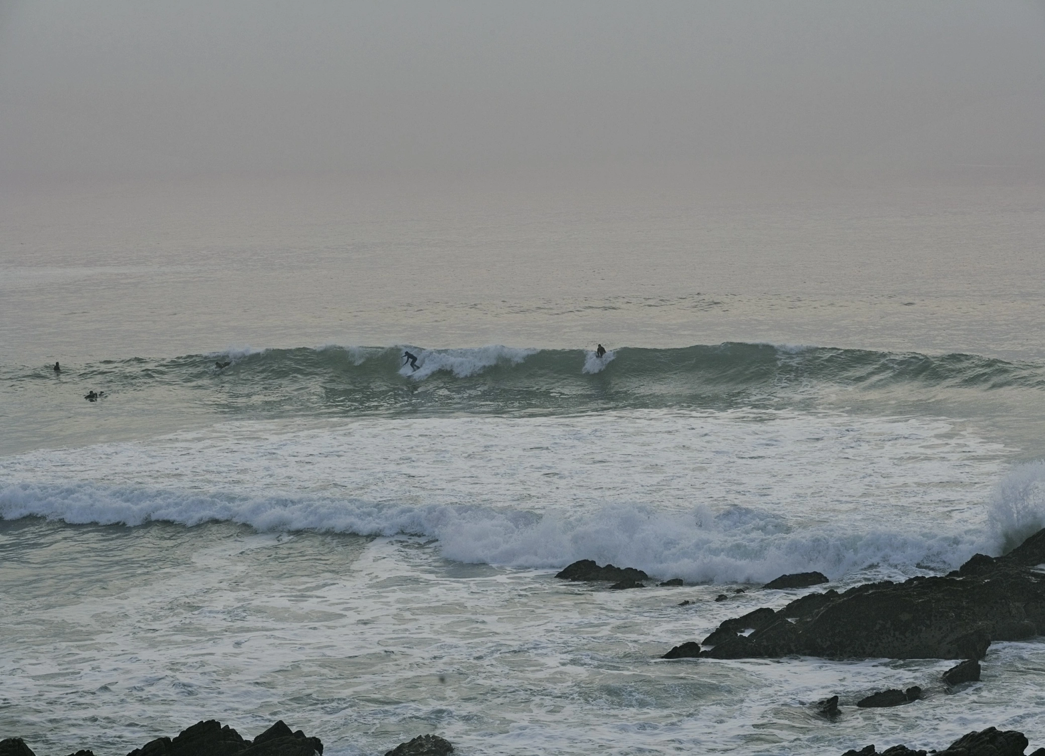 Fistral Beach by ROE ETHRIDGE