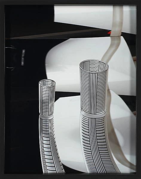 Hoffmann B by Elad Lassry